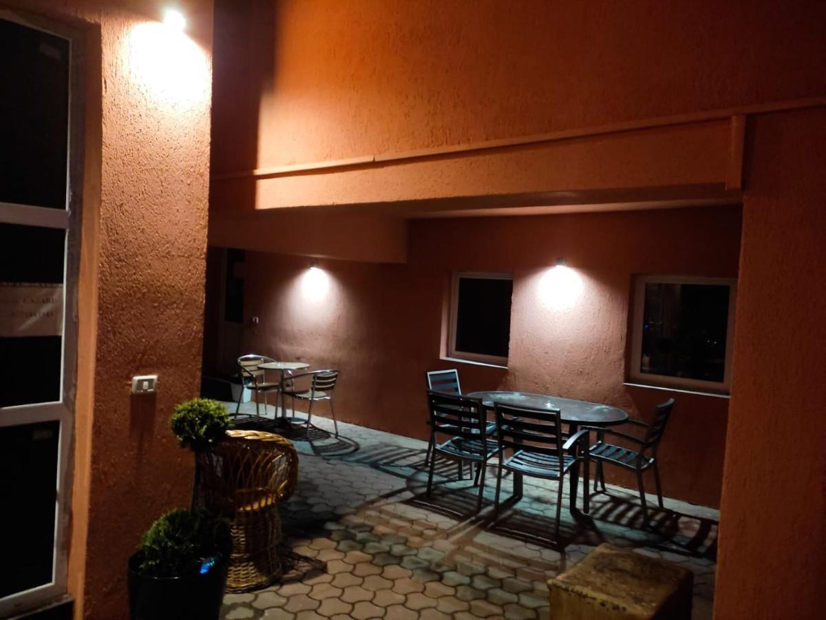 Calypso Rooms Făgăraş Exterior foto